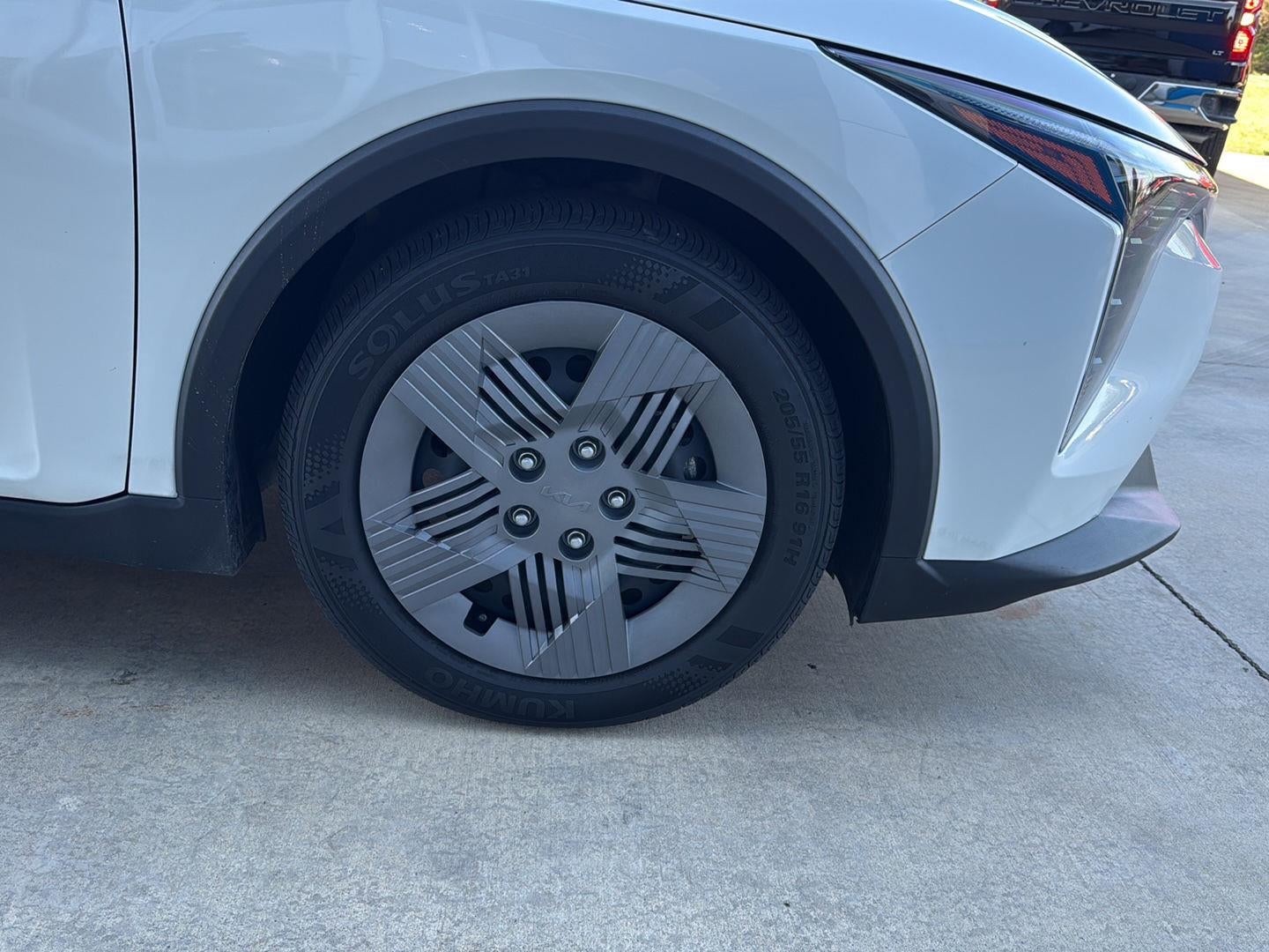 2025 Kia K4 LX