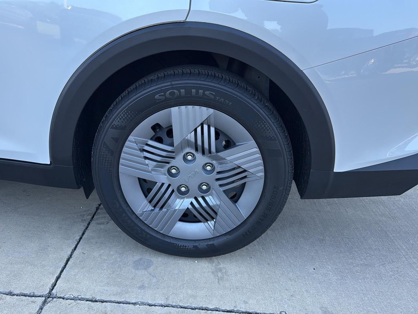 2025 Kia K4 LX