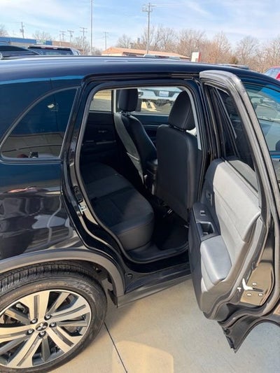 2024 Mitsubishi Outlander Sport S