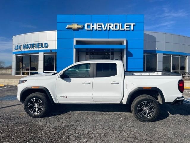2023 GMC Canyon AT4
