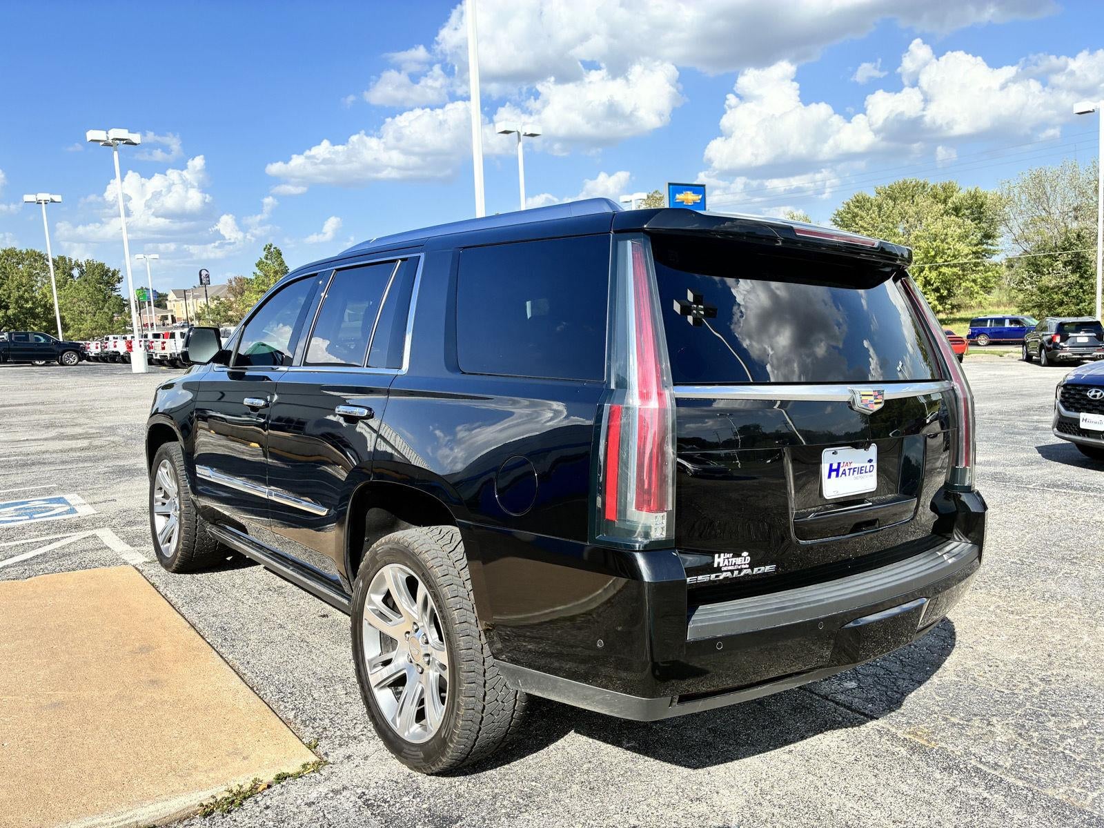 2017 Cadillac Escalade Premium Luxury