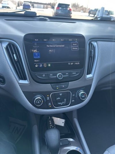 2022 Chevrolet Malibu LS