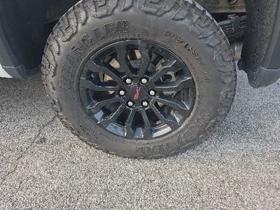 2023 GMC Sierra 1500 AT4X