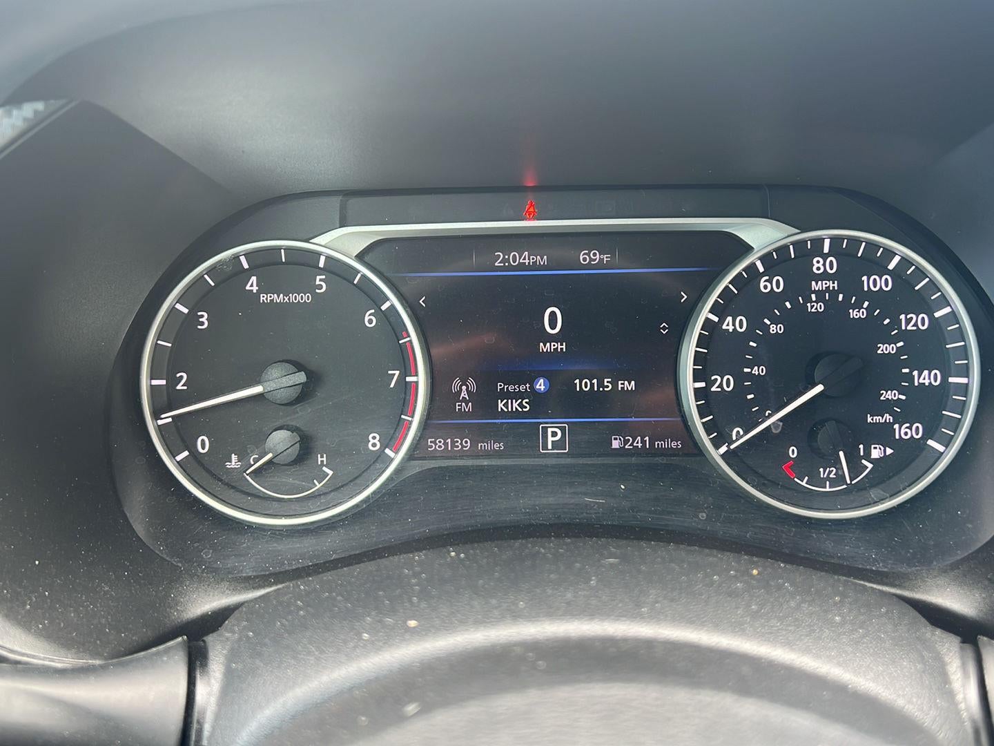 2024 Nissan Sentra SV Xtronic CVT