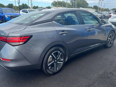 2024 Nissan Sentra SV Xtronic CVT
