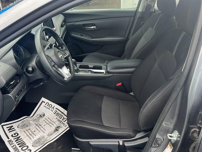 2024 Nissan Sentra SV Xtronic CVT