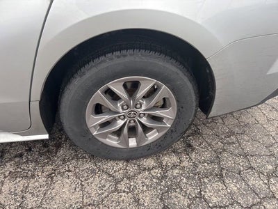 2023 Toyota Sienna XLE