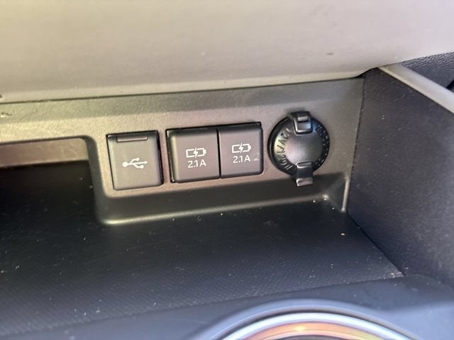 2021 Toyota Highlander Hybrid LE