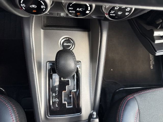 2023 Mitsubishi Outlander Sport ES