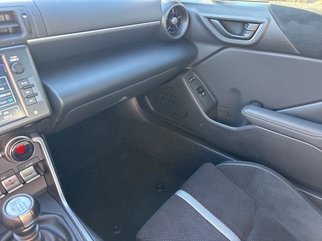 2025 Toyota GR86 Premium