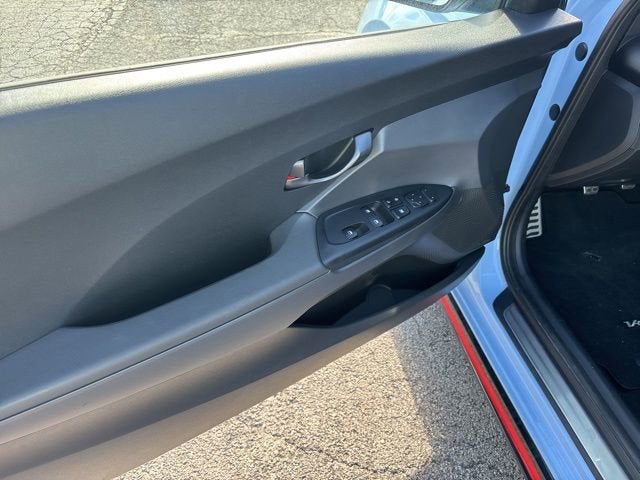 2020 Hyundai Veloster N Base