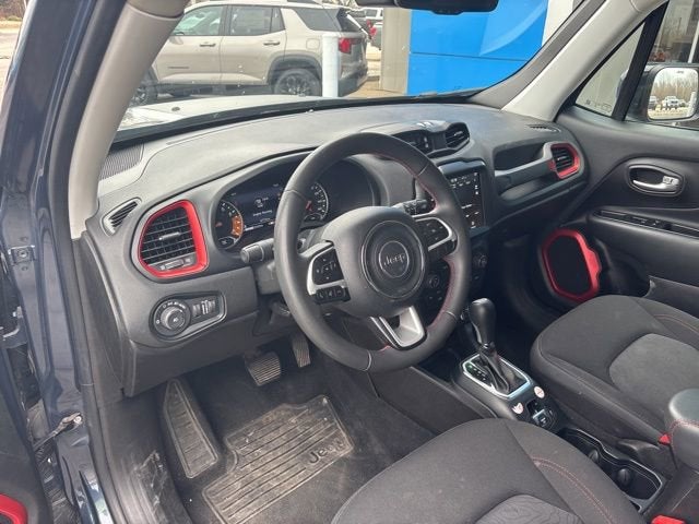 2023 Jeep Renegade Trailhawk