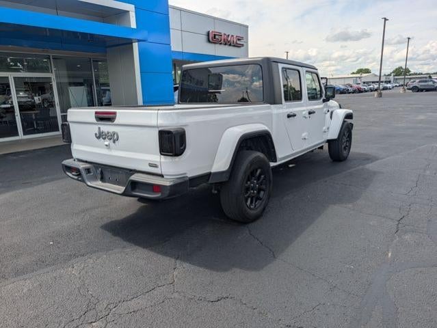 2023 Jeep Gladiator Overland