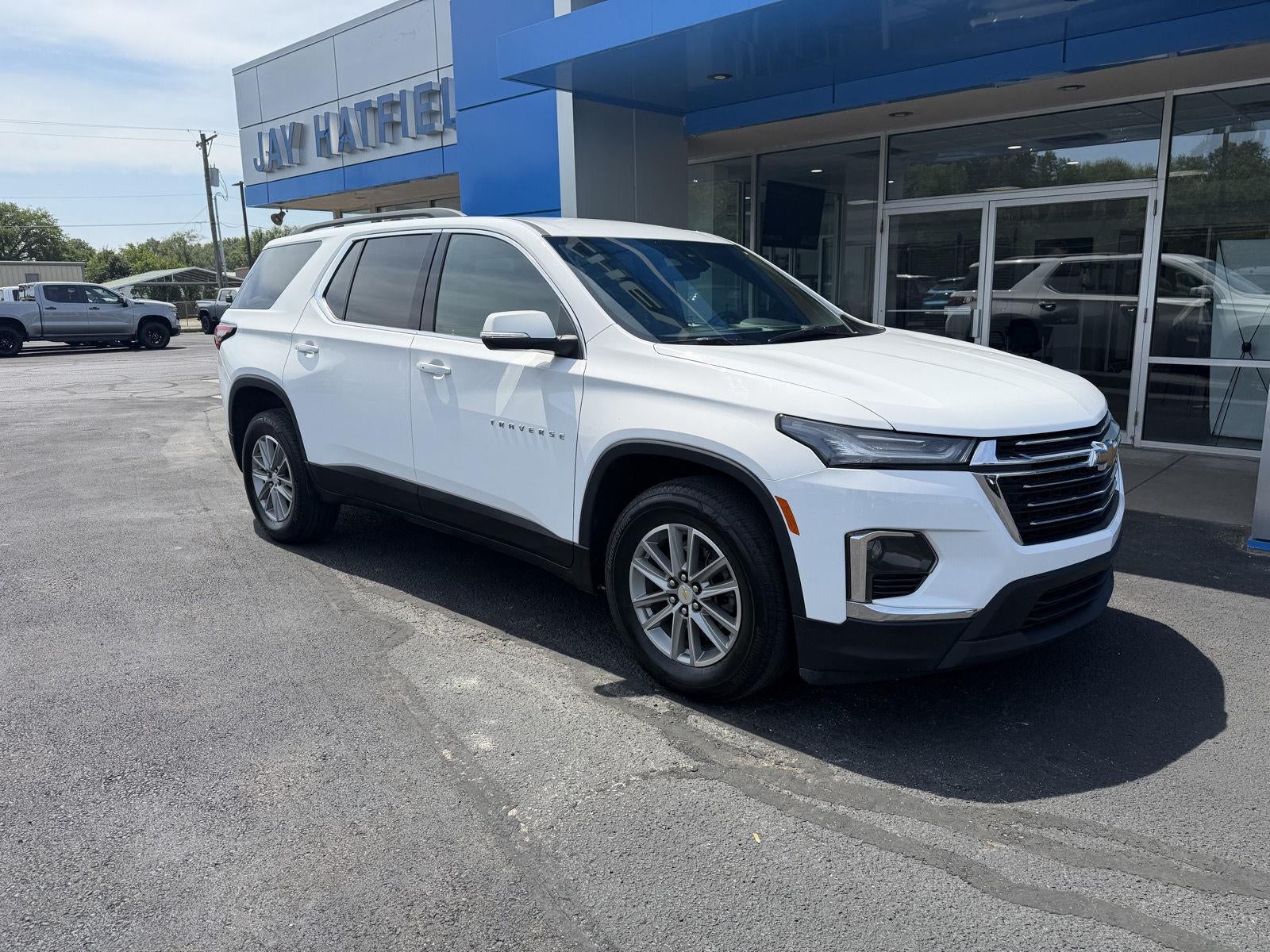 2023 Chevrolet Traverse LT Cloth