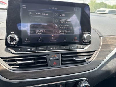 2025 Nissan Altima SV