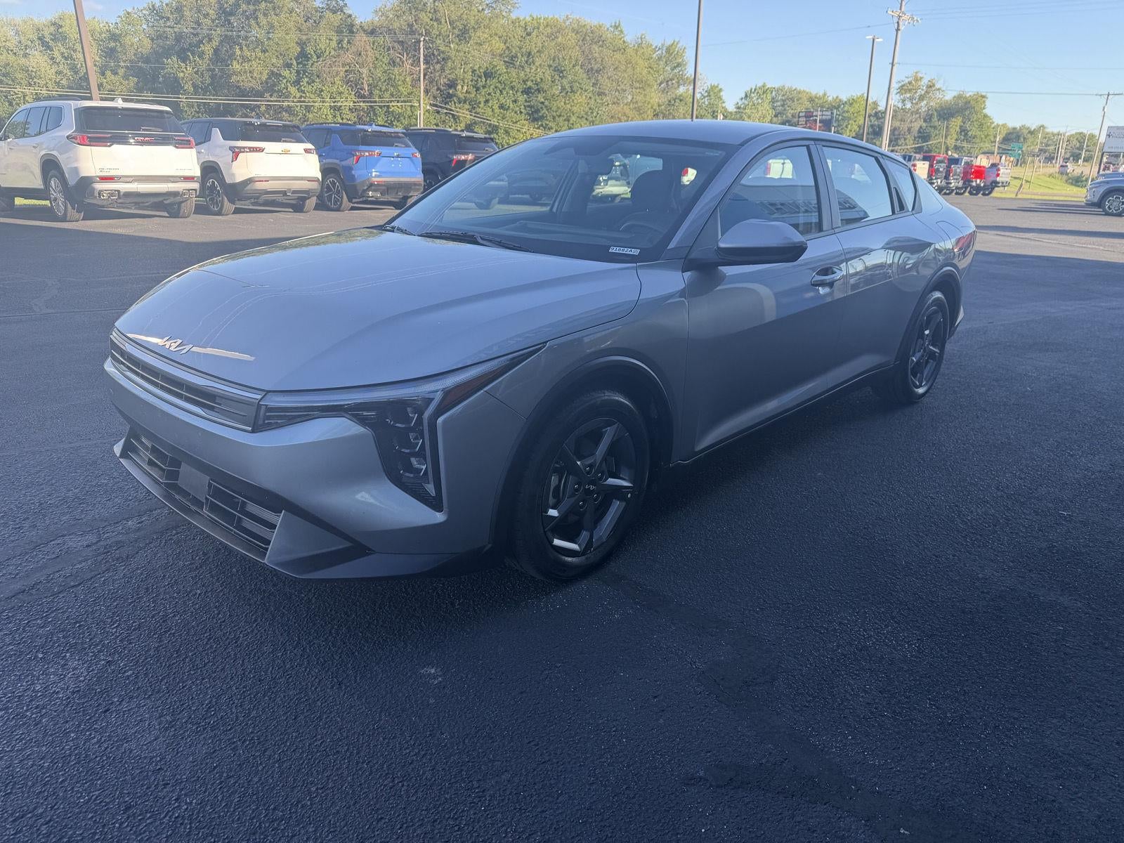 2025 Kia K4 LXS