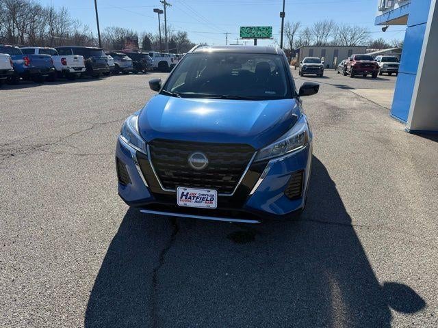 2024 Nissan Kicks SV