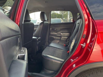 2025 Mitsubishi Outlander Sport S