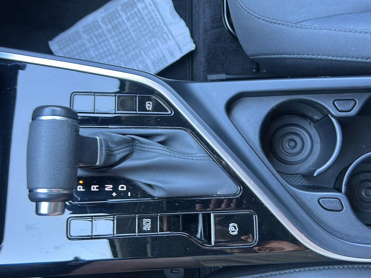 2025 Kia Niro LX