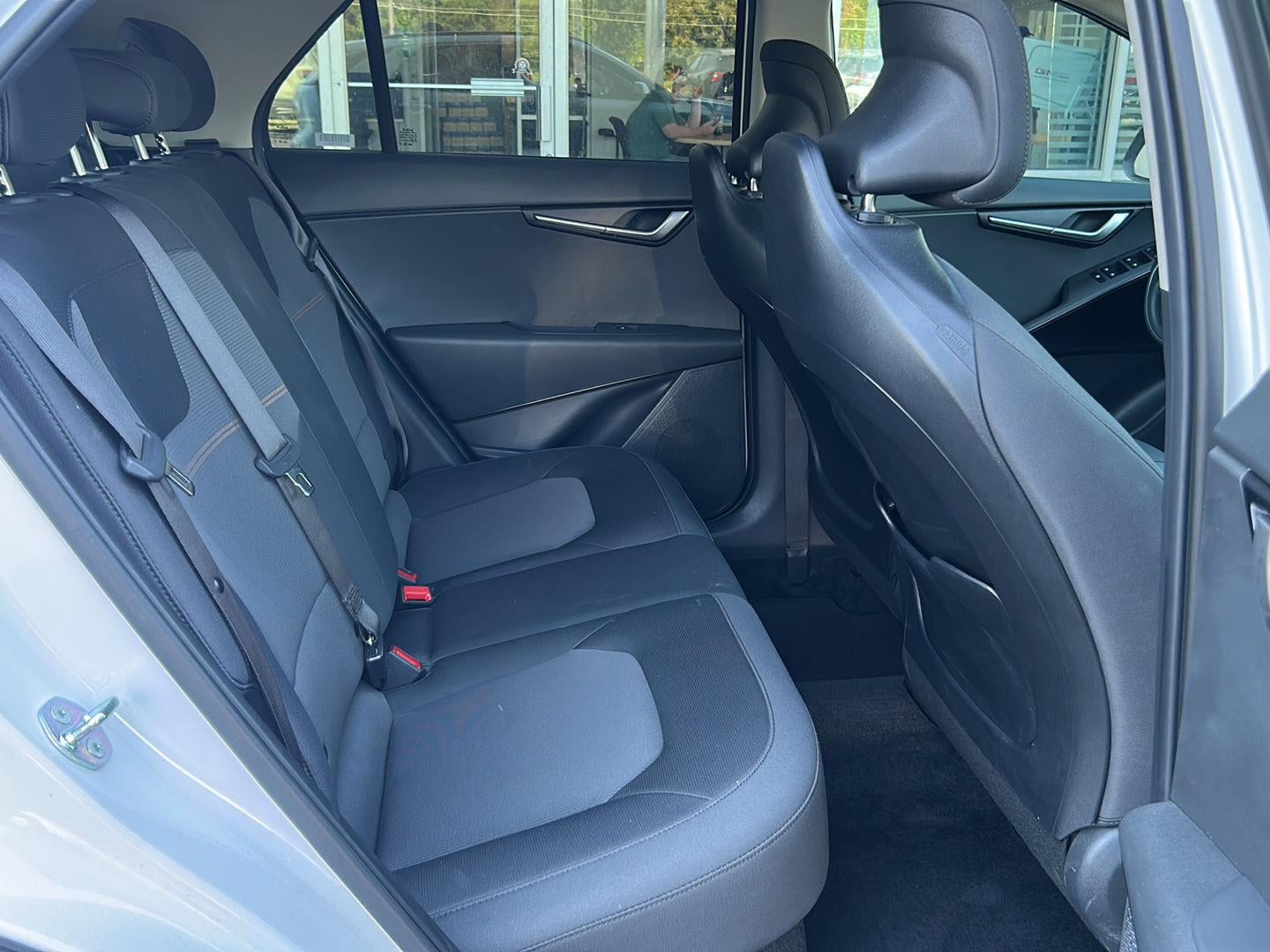 2025 Kia Niro LX