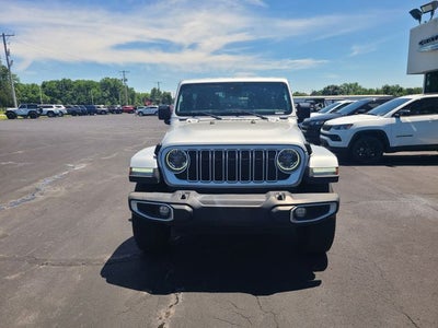 2024 Jeep Wrangler 4-Door Sahara 4x4