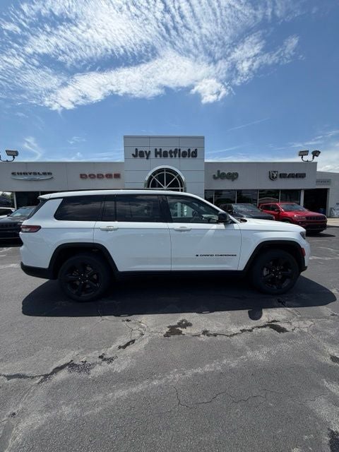 2023 Jeep Grand Cherokee L Altitude 4x4