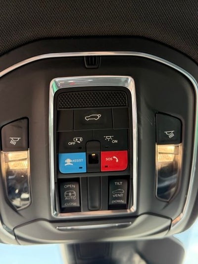 2023 Jeep Grand Cherokee L Altitude 4x4