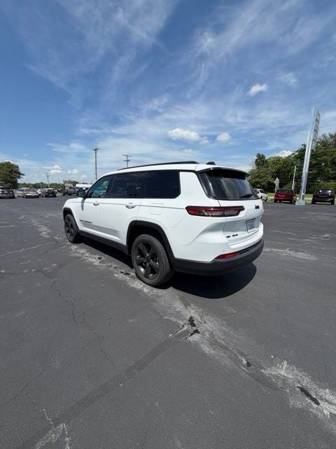2023 Jeep Grand Cherokee L Altitude 4x4