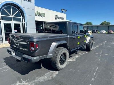2022 Jeep Gladiator Altitude 4x4