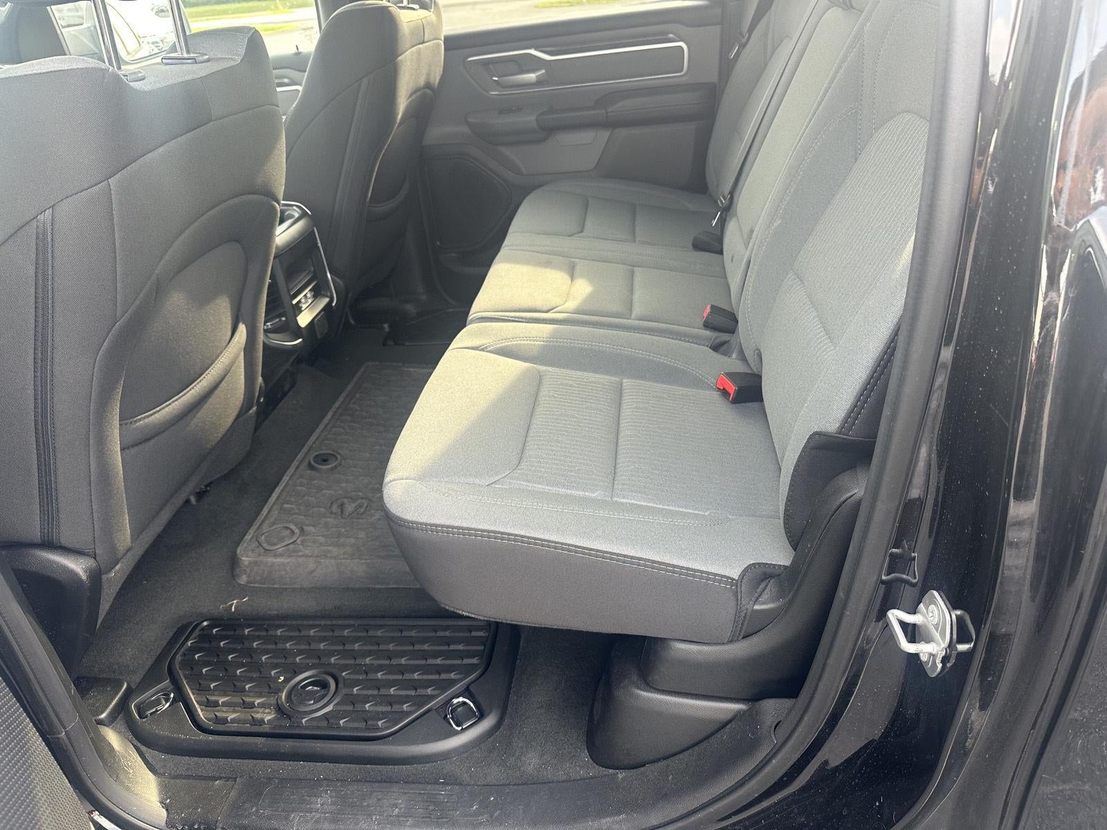 2023 RAM 1500 Big Horn Crew Cab 4x4 5'7' Box