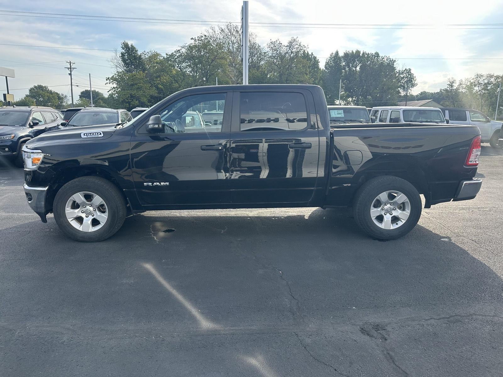 2023 RAM 1500 Big Horn Crew Cab 4x4 5'7' Box