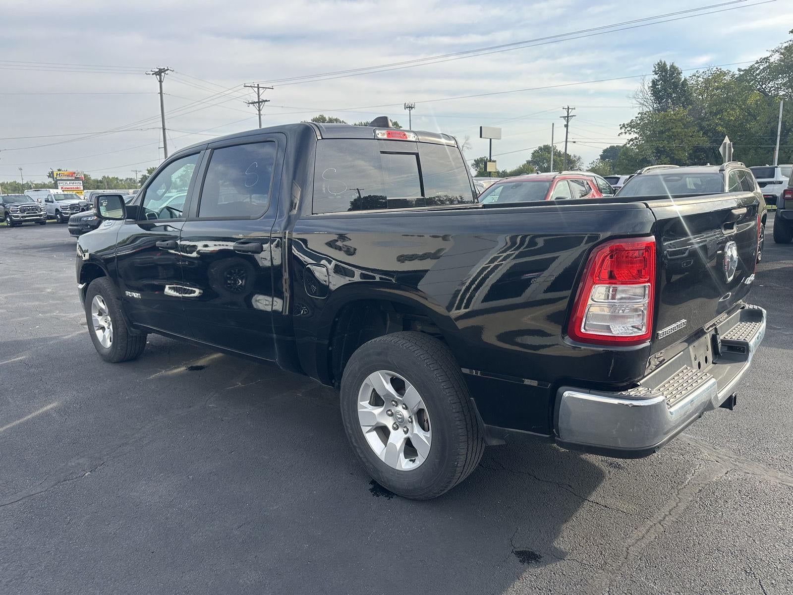2023 RAM 1500 Big Horn Crew Cab 4x4 5'7' Box