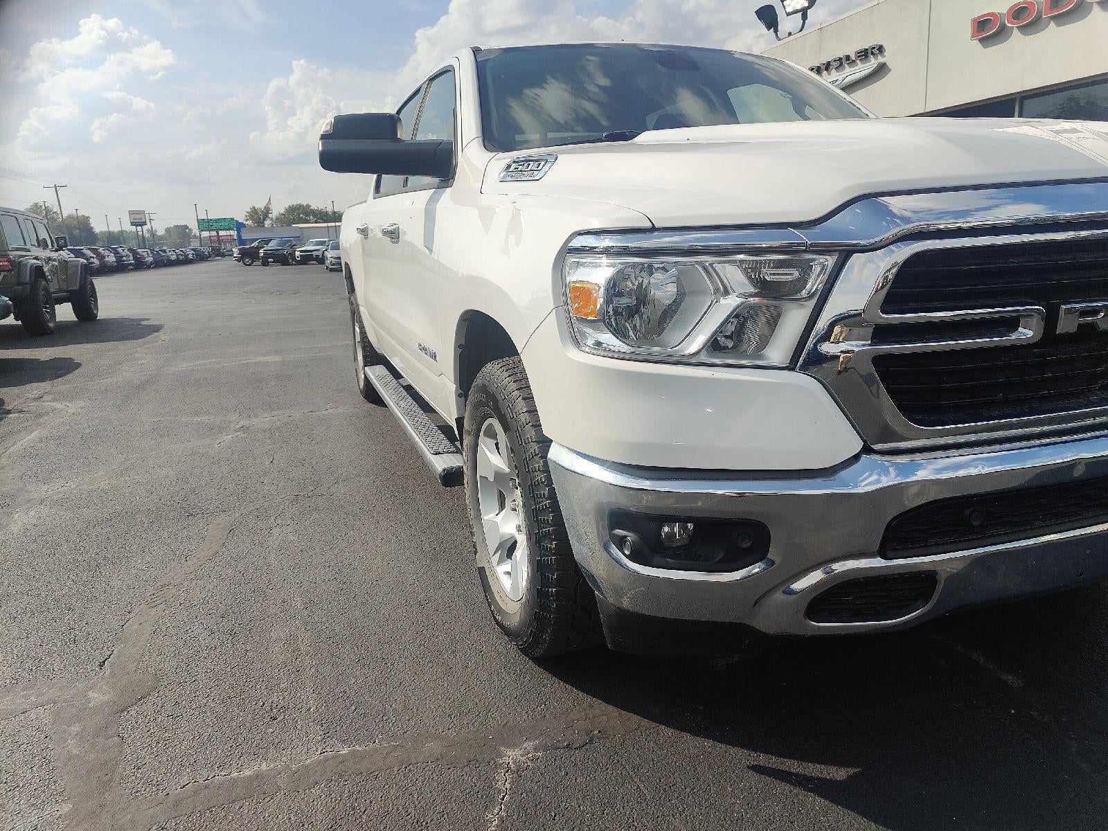 2019 RAM 1500 Big Horn/Lone Star Crew Cab 4x4 5'7' Box
