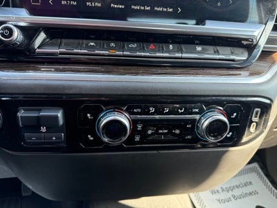 2022 GMC Sierra 1500 4WD Crew Cab Short Box Elevation