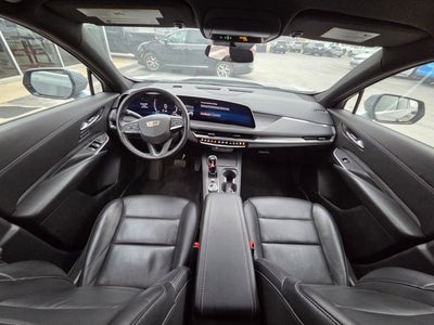 2024 Cadillac XT4 AWD Premium Luxury