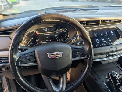 2023 Cadillac XT4 AWD Premium Luxury