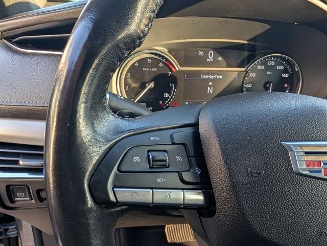 2023 Cadillac XT4 AWD Premium Luxury