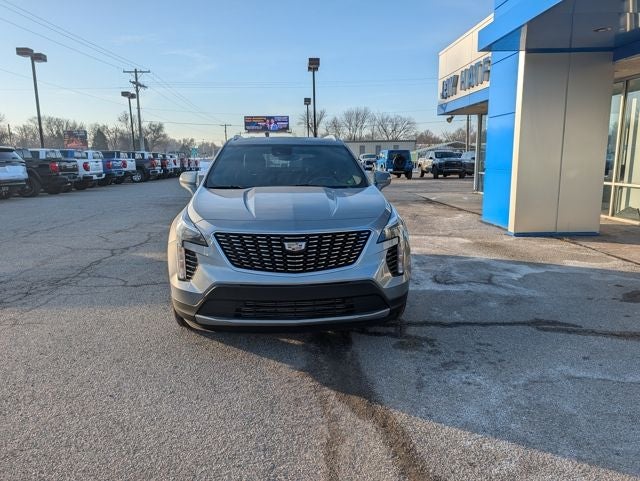 2023 Cadillac XT4 AWD Premium Luxury