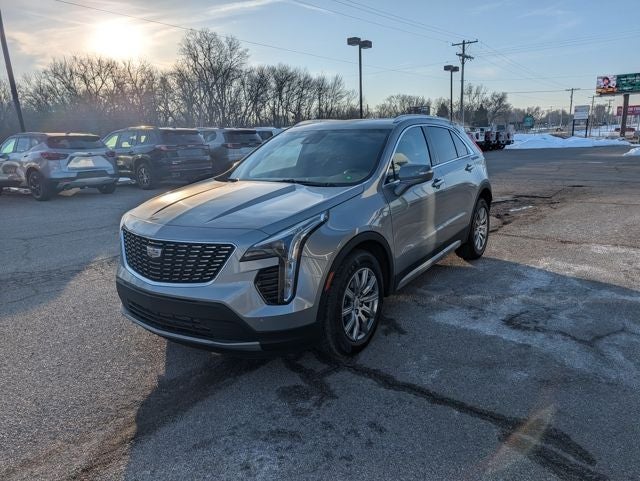 2023 Cadillac XT4 AWD Premium Luxury