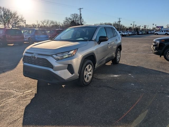 2024 Toyota RAV4 LE