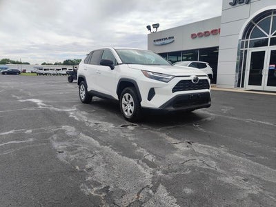 2024 Toyota RAV4 LE