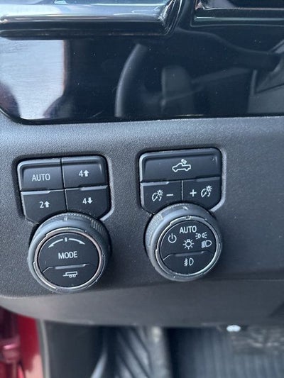 2023 Chevrolet Silverado 1500 4WD Crew Cab Short Bed LT Trail Boss