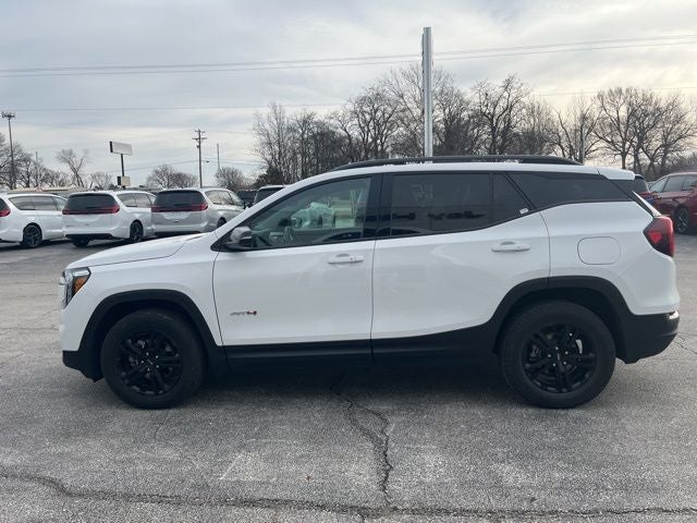 2024 GMC Terrain AWD AT4