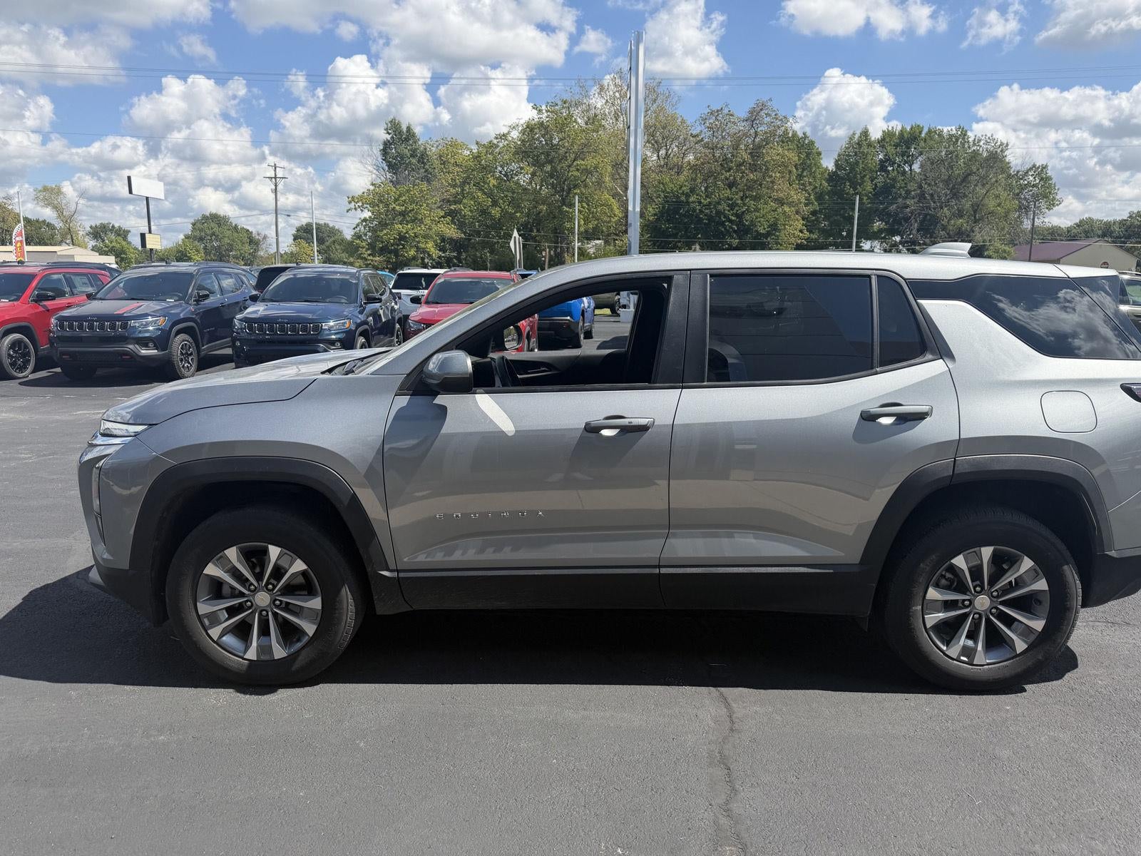 2025 Chevrolet Equinox FWD LT