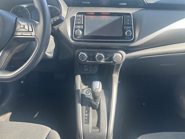 2024 Nissan Kicks S Xtronic CVT