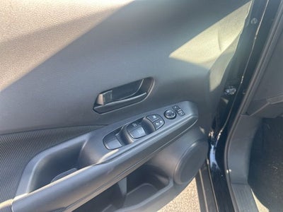 2024 Nissan Kicks S Xtronic CVT
