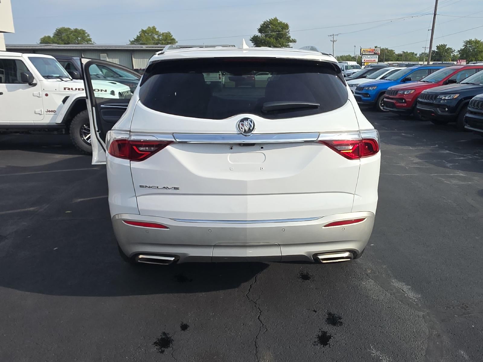 2022 Buick Enclave FWD Premium