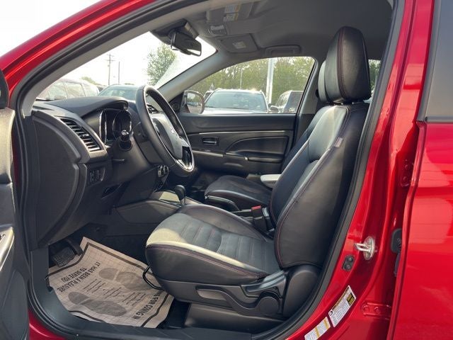 2025 Mitsubishi Outlander Sport Base