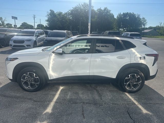 2025 Chevrolet Trax FWD LT