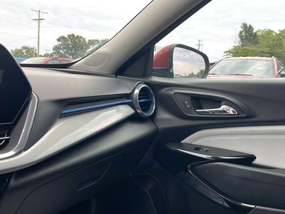 2025 Chevrolet Trax FWD LT